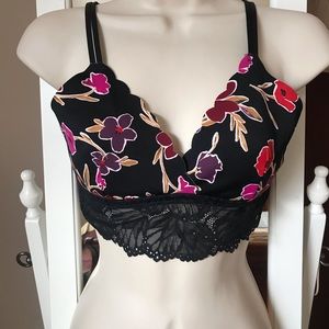 Auden bra Lace and flowers Size Medium